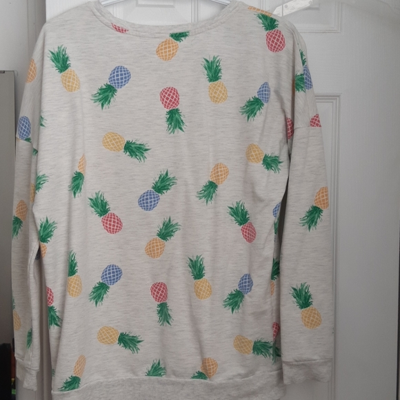 Sweater - Picture 2 of 2